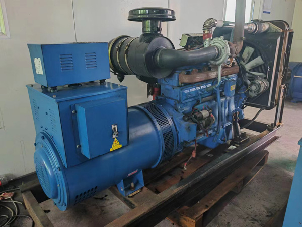 岳西100kW柴油发电机组使用多级机油有哪些优缺点？